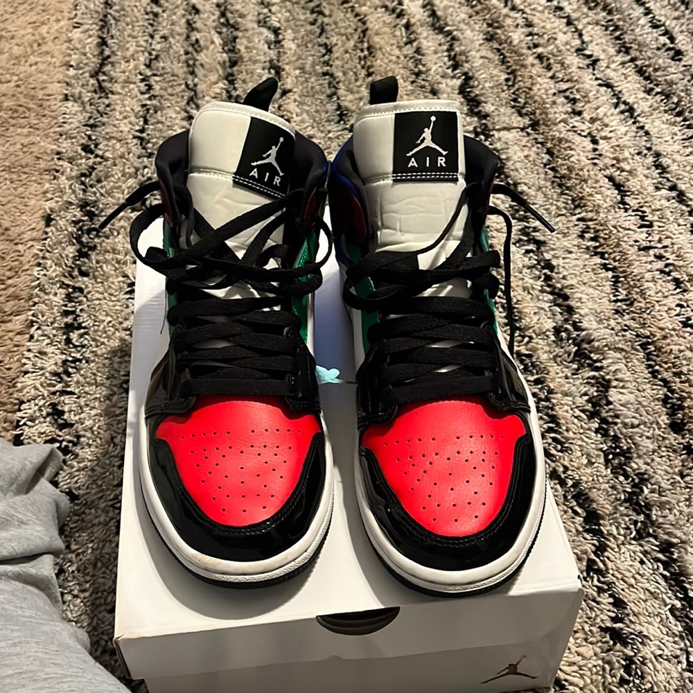 Jordan mid se